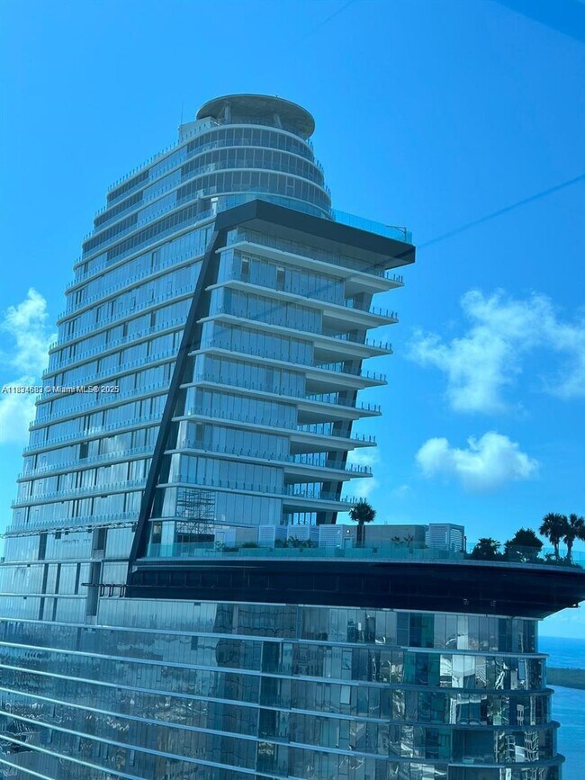 property at 300 Biscayne Blvd