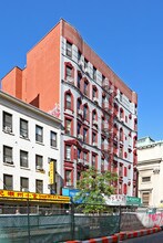 218-220 Grand St in New York, NY - Foto de edificio - Building Photo