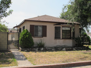 6628 Jaboneria Rd in Bell Gardens, CA - Foto de edificio - Building Photo