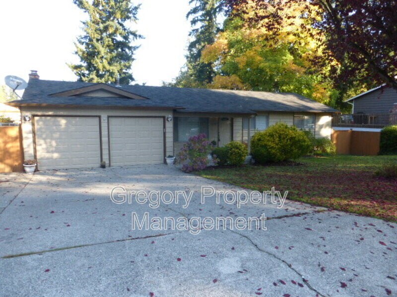 623 220th St SW in Bothell, WA - Building Photo