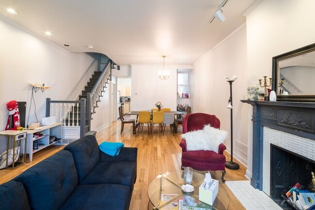 property at 1938 Pine St