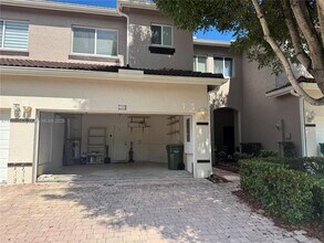 1980 SE 23rd Ave in Homestead, FL - Building Photo - Building Photo