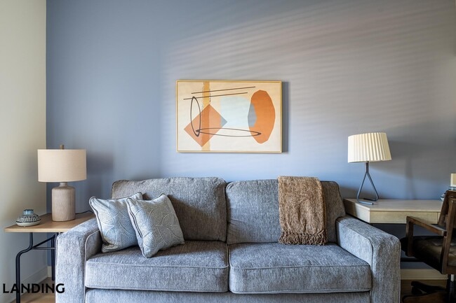 6225 Mobile Hwy, Unit B-2207 in Pensacola, FL - Foto de edificio - Building Photo