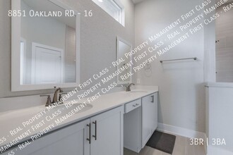 8851 Oakland Rd in San Antonio, TX - Building Photo - Building Photo