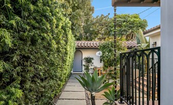 2641 Military Ave in Los Angeles, CA - Building Photo