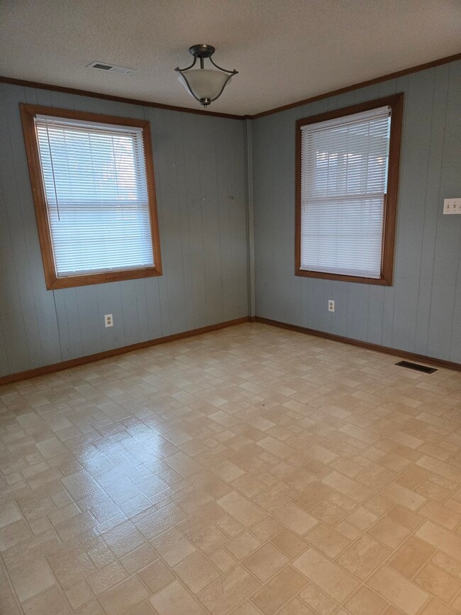 2300 Country Living Ln in Morehead City, NC - Building Photo - Building Photo