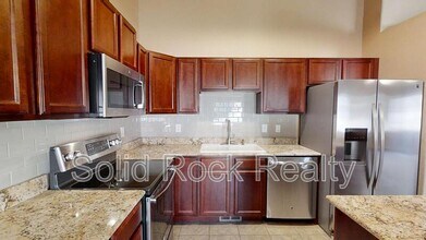 6161 Kingdom View in Colorado Springs, CO - Building Photo - Building Photo