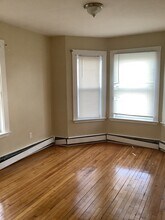 61 Vine St in Lynn, MA - Building Photo - Building Photo