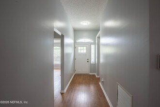 1145 Creeks Ridge Rd in Jacksonville, FL - Building Photo - Building Photo