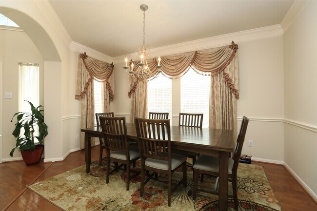 property at 6523 Trenton Lake Ln