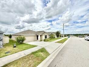 1036 Theodore St in Davenport, FL - Building Photo - Building Photo