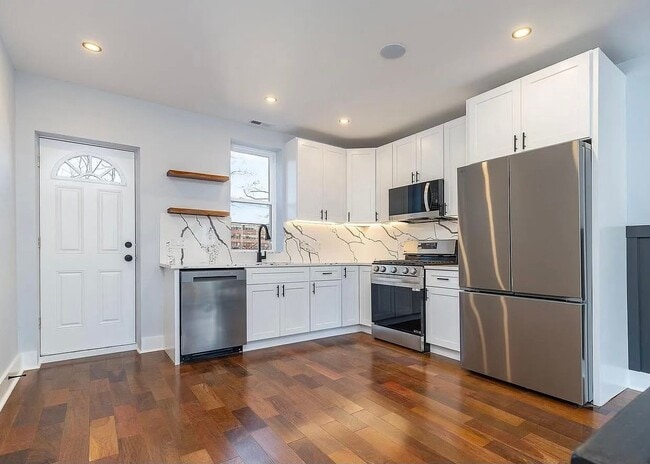 property at 9026 W Avalon Dr