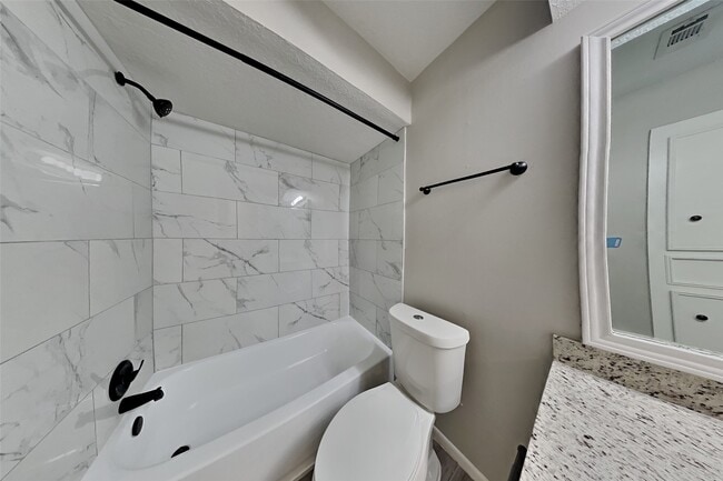 property at 22135 N Fork Dr