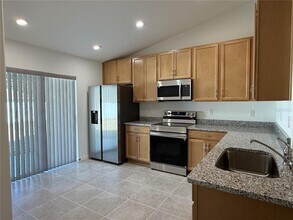 3 Easton Pl in Palm Coast, FL - Building Photo - Building Photo