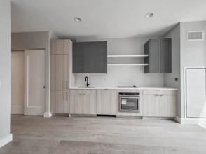 55 W Division St in Chicago, IL - Foto de edificio - Building Photo