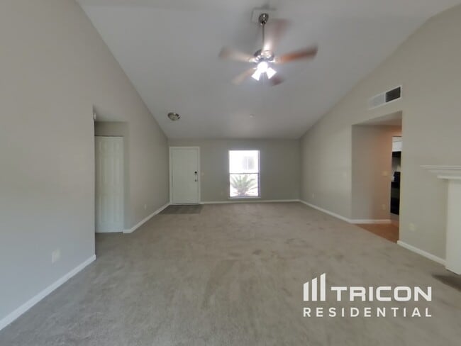 6656 Alisma Ln in Jacksonville, FL - Building Photo - Building Photo