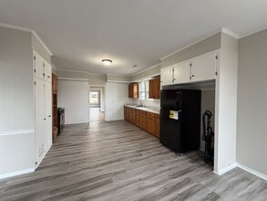 592 Bates St in Batesville, AR - Building Photo - Building Photo