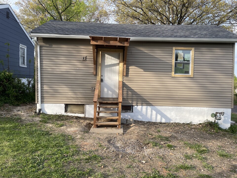 7201 Albright Ave in Jennings, MO - Building Photo