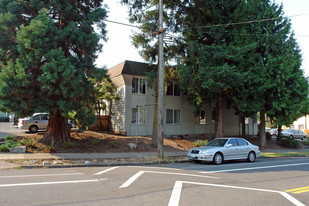 Maplewood Court Apartments