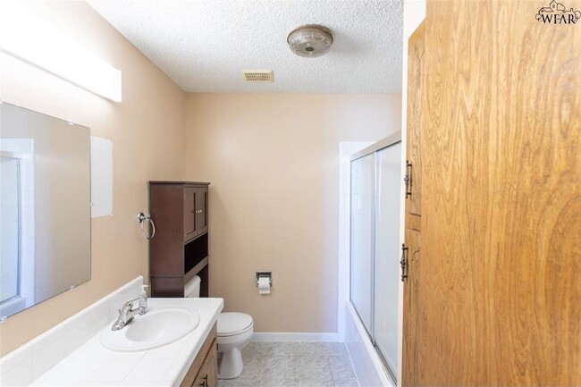 8 Chanute Cir, Unit A in Wichita Falls, TX - Building Photo - Building Photo