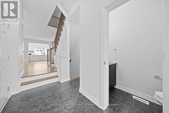 1015 Eider St in Ottawa, ON - Building Photo - Building Photo
