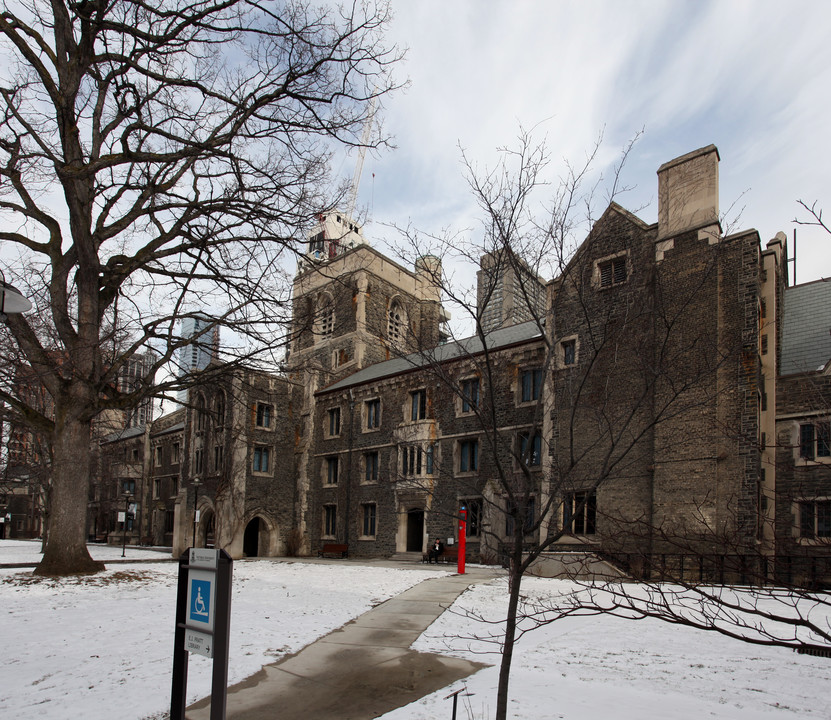 Burwash Residence (Lower Houses) in Toronto, ON - Building Photo