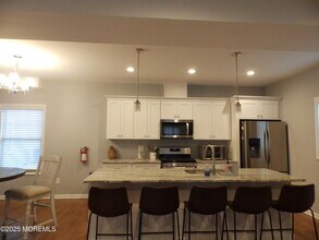159 W Bay Way in Lavallette, NJ - Building Photo - Building Photo