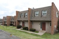 Primary Photo - Briarcliff Estates Apartamentos in Syracuse, New York