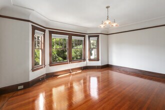 832 Dolores St, Unit 2 in San Francisco, CA - Building Photo - Building Photo