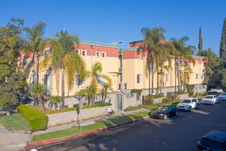 4311 Alcove Ave in Studio City, CA - Building Photo - Building Photo