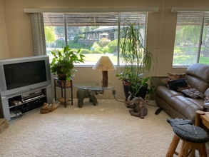 444 Whispering Pines Dr in Scotts Valley, CA - Foto de edificio - Building Photo