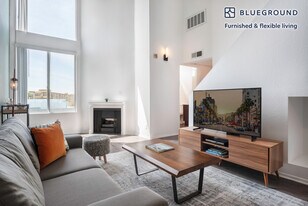 630 Hauser Blvd in Los Angeles, CA - Building Photo