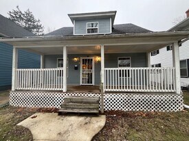 411 Studebaker St in South Bend, IN - Building Photo