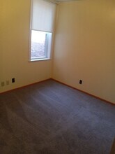 646 Beaver Ave, Unit 2 in Midland, PA - Foto de edificio - Building Photo