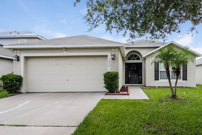 property at 5070 Silver Thistle Ln