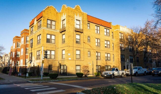 property at 116 N Kostner Ave