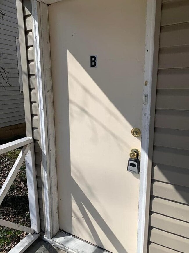 property at 507 S Evans Ave