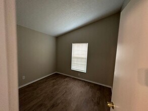 2019 Spruce Ridge Dr in Orlando, FL - Building Photo - Building Photo