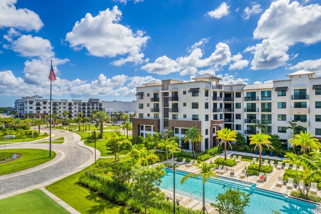 Shalimar Plantation East