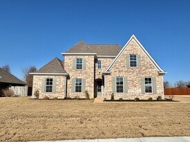 390 Hedge Rose Blvd in Somerville, TN - Building Photo