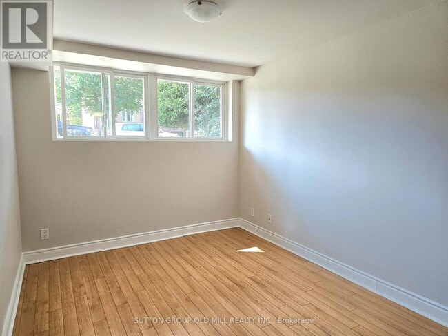 property at 62-62 Murrie St