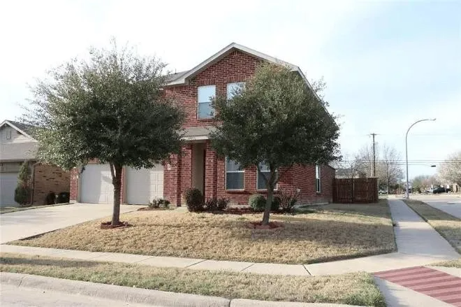 10400 Wagon Rut Ct in Fort Worth, TX - Foto de edificio