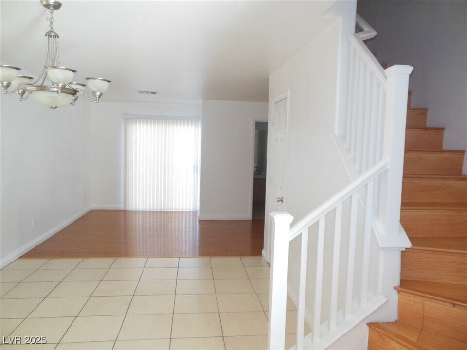 4336 S Miller Ln in Las Vegas, NV - Building Photo