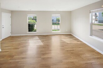 284 Stonewall Creek Dr in Dardenne Prairie, MO - Building Photo - Building Photo