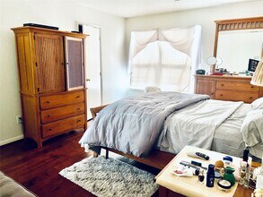 5707 Highbury Ct in Houston, TX - Building Photo - Building Photo