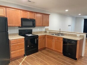 427 Sullivan Loop Rd in Midway Park, NC - Building Photo - Building Photo