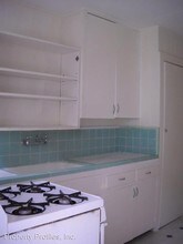 1703 S Beretania St in Honolulu, HI - Building Photo - Building Photo