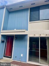 2250 Southgate Square in Reston, VA - Building Photo - Building Photo