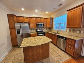 4870 Seldon Way SE in Smyrna, GA - Building Photo - Building Photo
