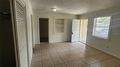1092 E Hancock Dr in Deltona, FL - Building Photo - Building Photo